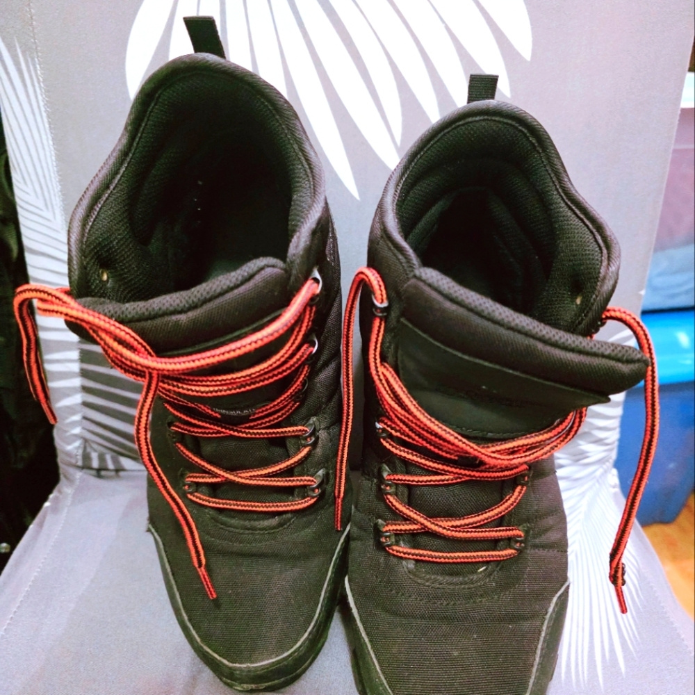 Men's Black and Red High-Top Sneakers